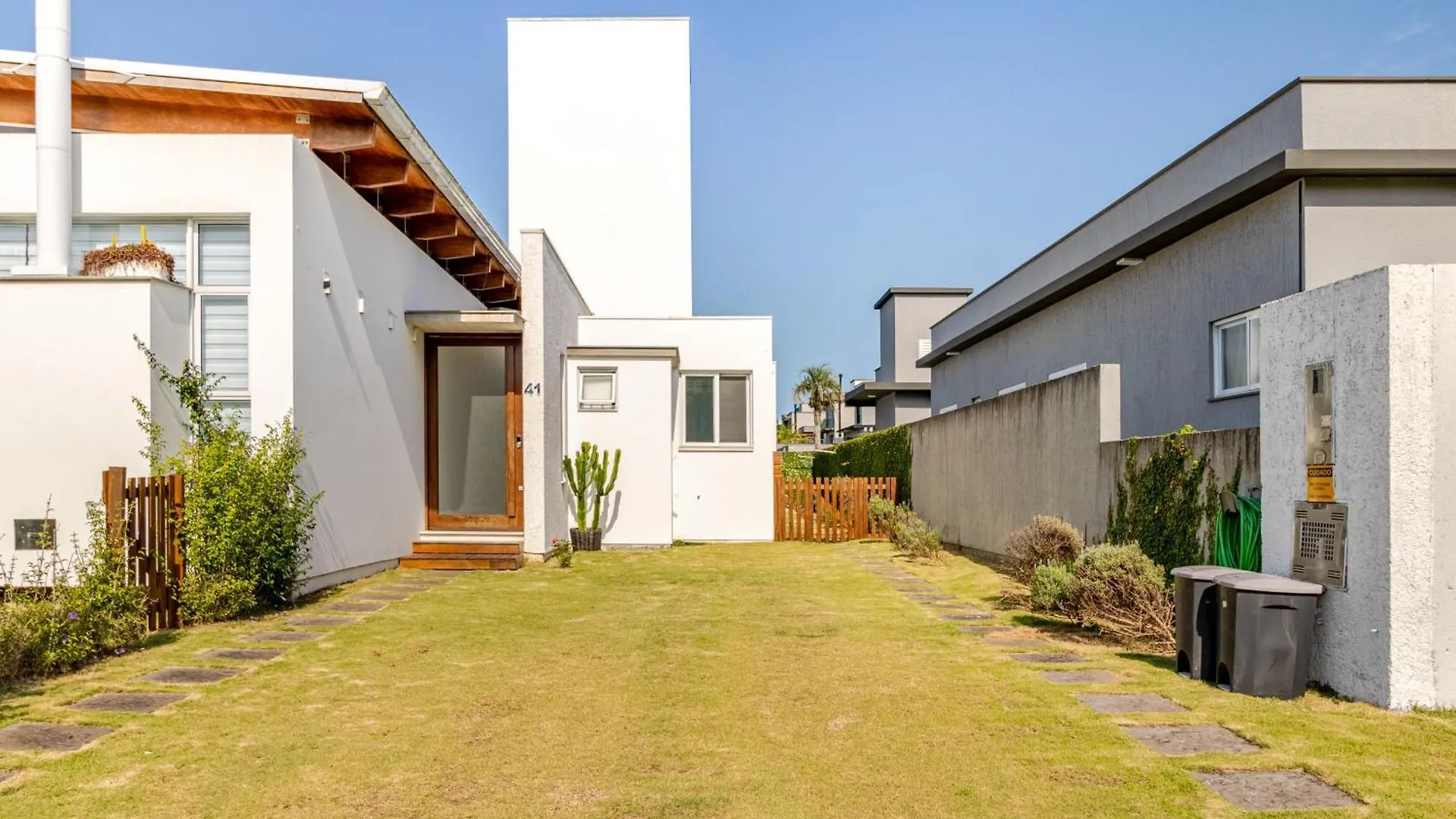 Nova Casa Moderna Norte Da Ilha Florianopolis 0*,  Brazil